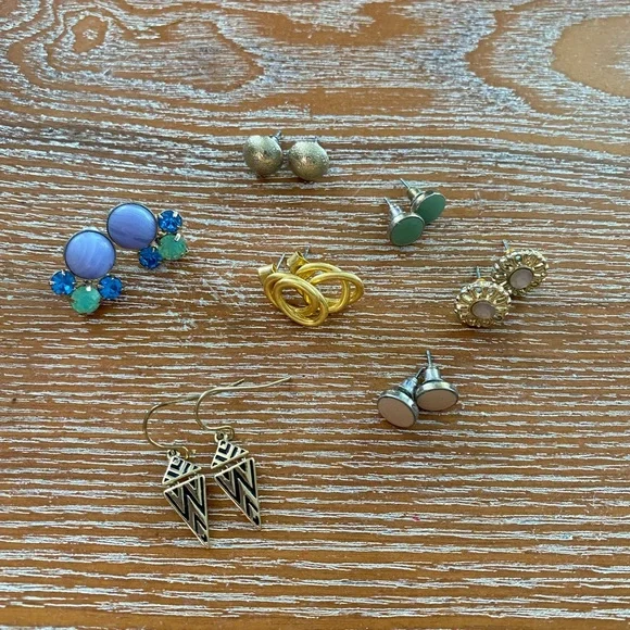 Earrings bundle 

Express Express Gold Earrings | Mercari main image 4